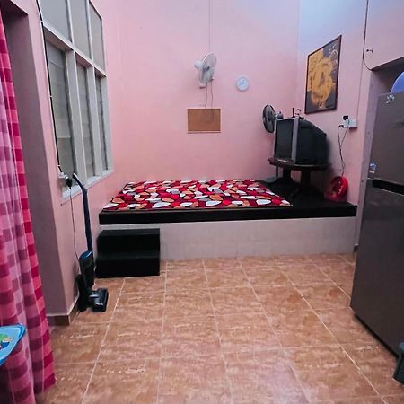 Kota Bharu Homestay Exterior photo