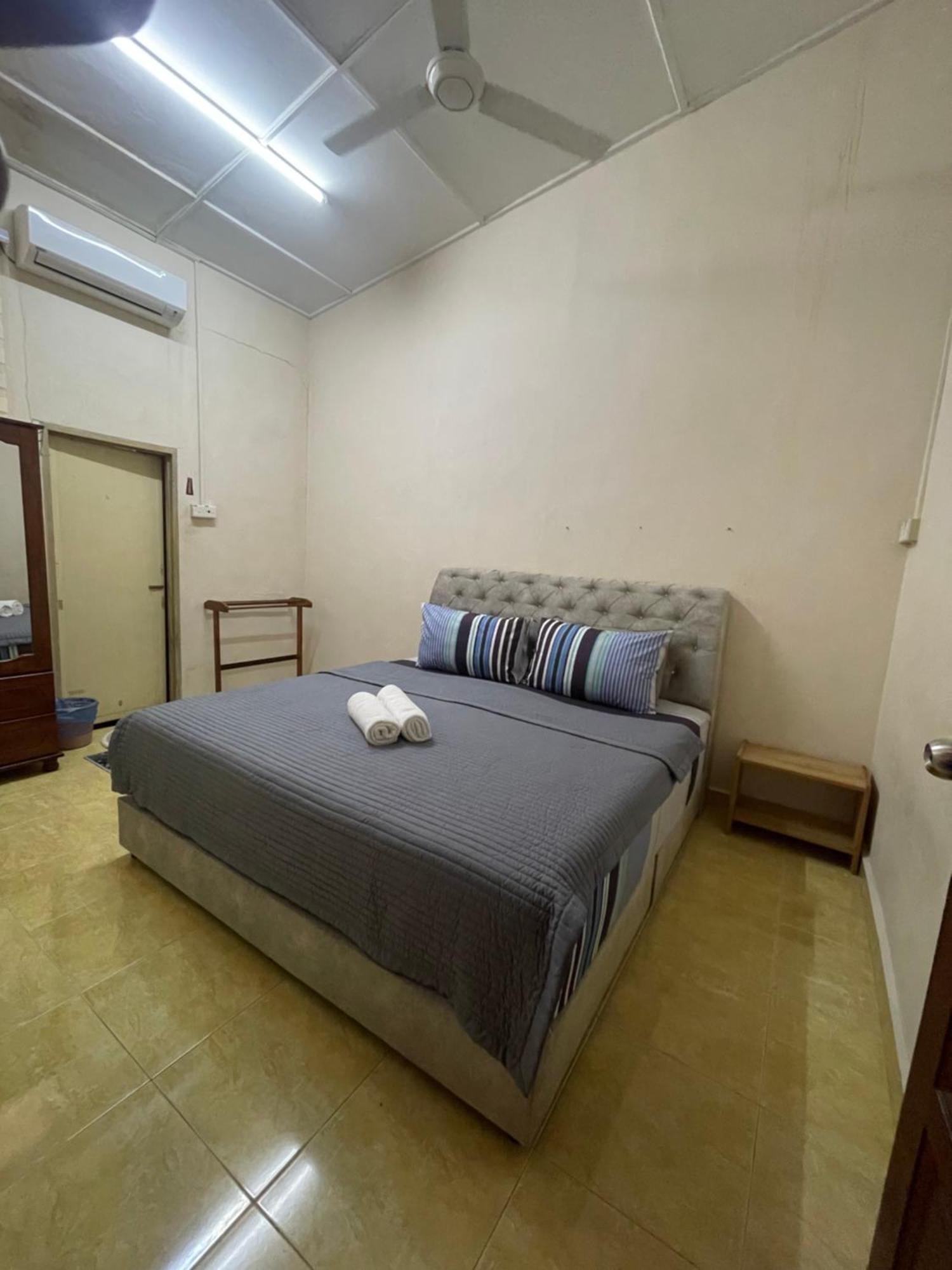 Kota Bharu Homestay Exterior photo